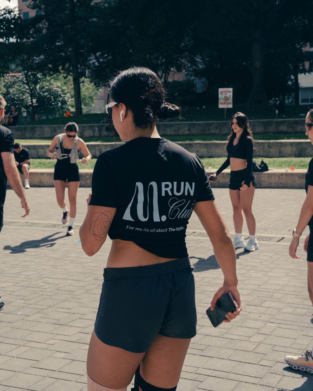 RUN CLUB T-SHIRT