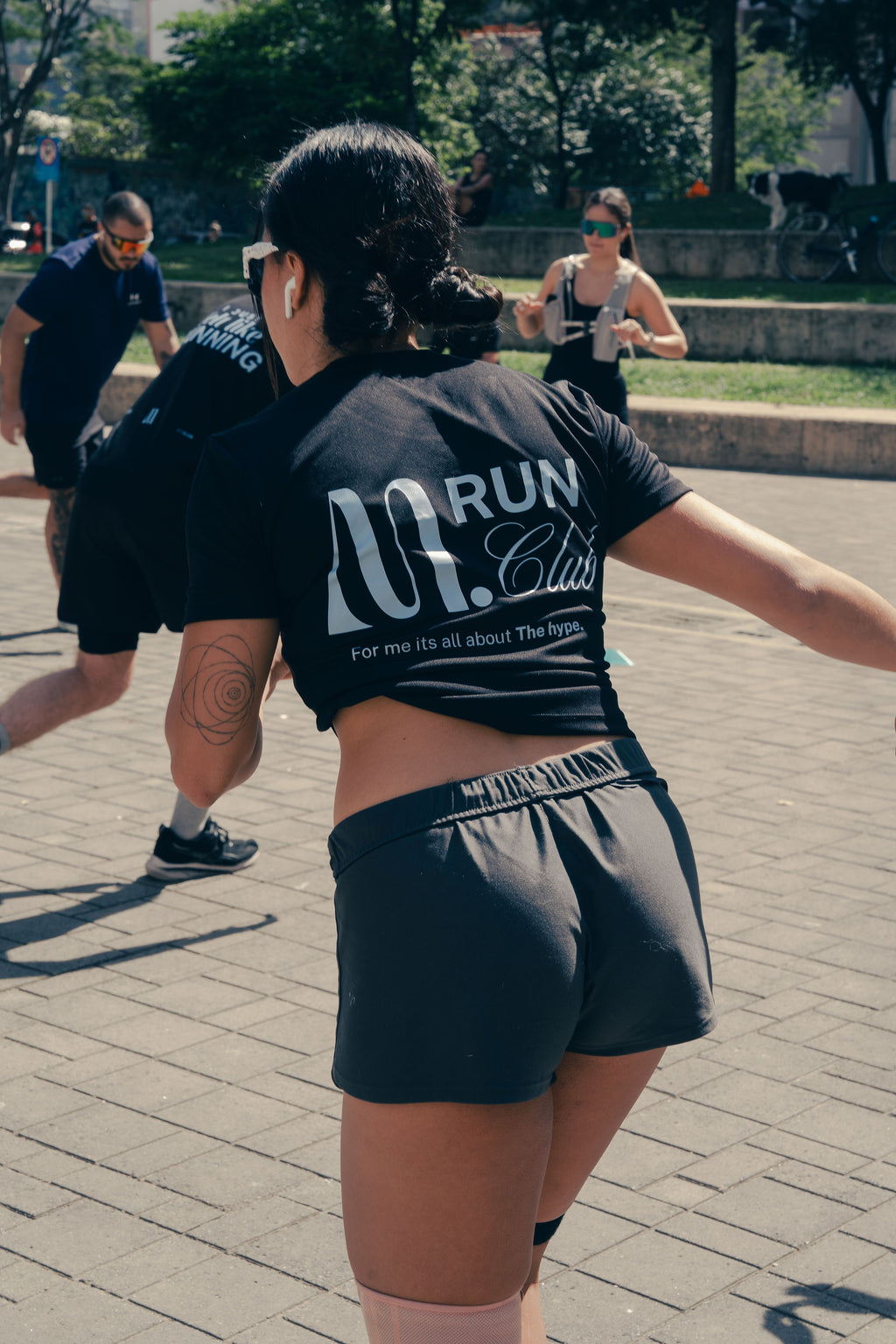 RUN CLUB T-SHIRT